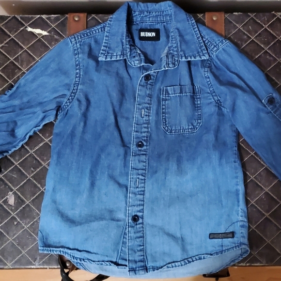 Hudson 2T Jean Jacket for toddlers. - Picture 1 of 5